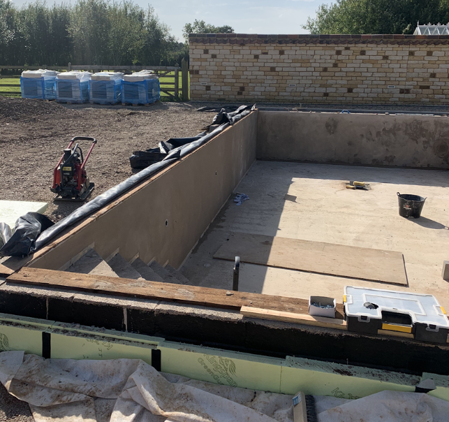 How To Render And Screen A Swimming Pool - JB Elite Services