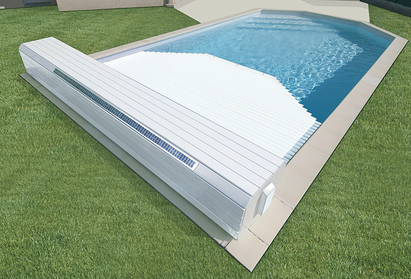 picture of a pool with a safety cover