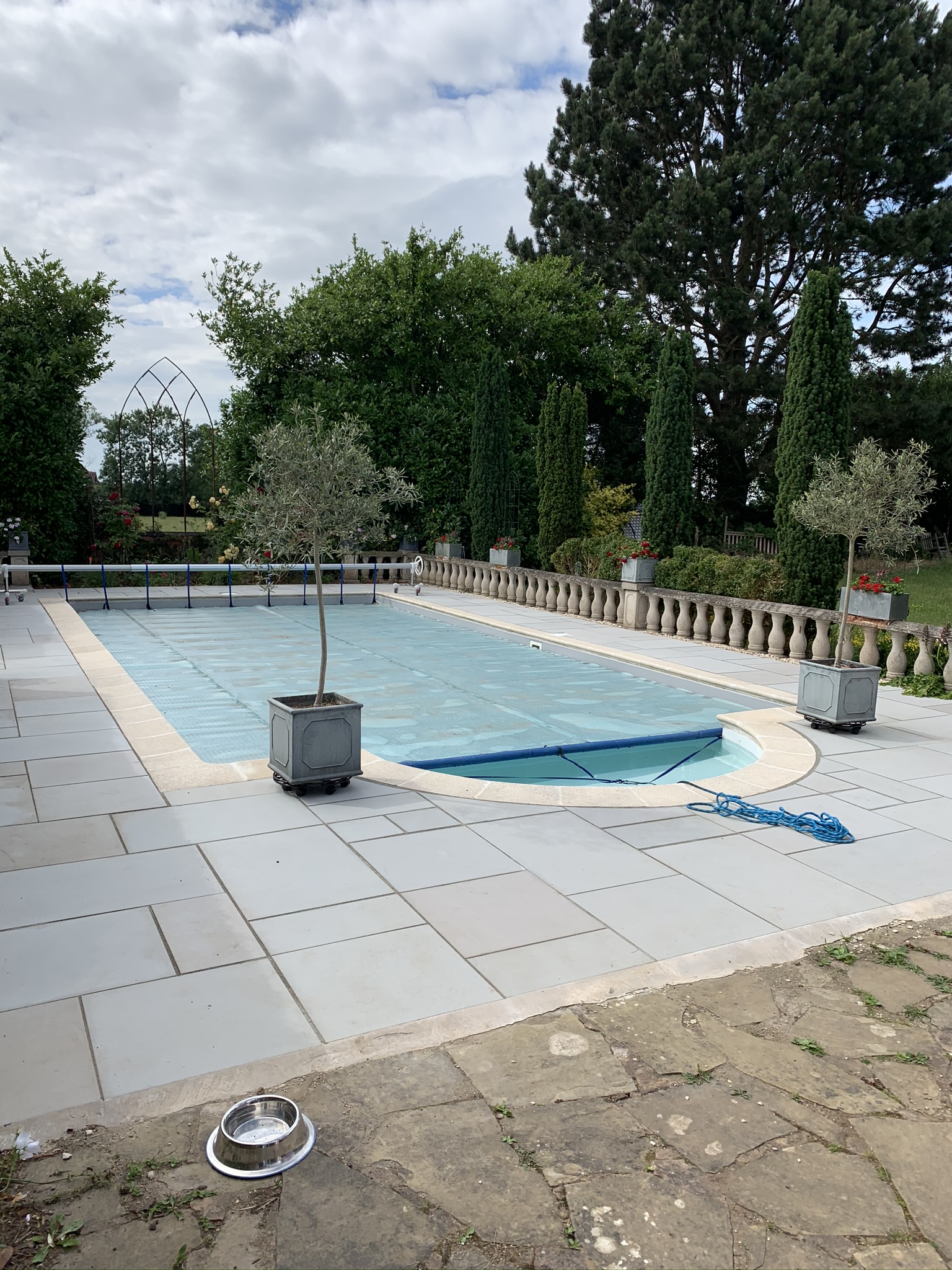 How To Reduce The Running Costs of Your Swimming Pool